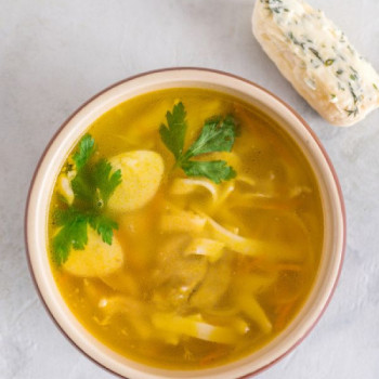 Суп-лапша куриная