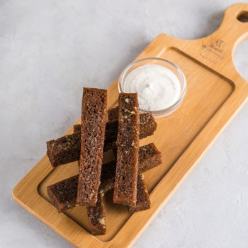 Гренки чесночные